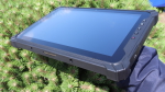 Wojskowy wytrzymay tablet Odporny na py i wod Bezwentylatorowy  wzmocniony  10 calowy z wydajnym procesorem Intel N5100  Emdoor I17J
